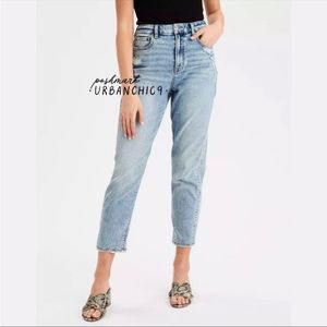 AE Stretch Curvy Mom Jean Acid Wash 4 XShort